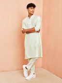 Green color option, Sold out, Currently selected