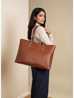 Toteteca - Tan Shoulder Bag