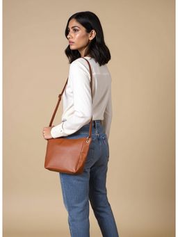 Toteteca - Everyday Sling Bag