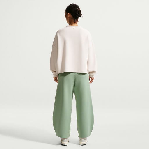 Nike 24.7 ImpossiblySoft - Women's High-Waisted Wide-Leg Trousers