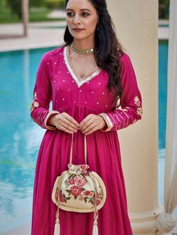 AMYRA - Candy Crush Potli Bag - Cream
