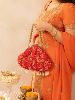 AMYRA - Saanvi Vintage Clutch - Red