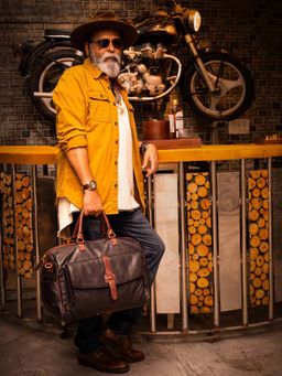 ART N VINTAGE - Drifter Real Leather Black Duffle Bag