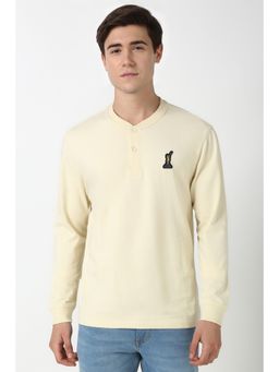 Peter England - Men Cream Solid Henley Neck T-Shirt