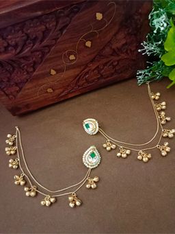 Sanjog - Green Brass-Plated Kundan Studded and Ghungroo Beaded Circular Shaped Ear Cuff