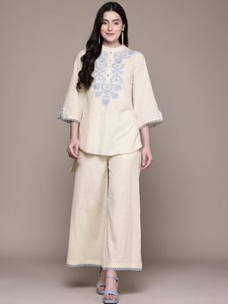 Aarke Ritu Kumar - Off White Magnolia Embroidered Co-Ord (Set of 2)