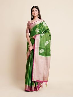 Mimosa - Women Traditional Vakrangi Kanjivaram Art Silk Green Saree with Unstitched Blouse