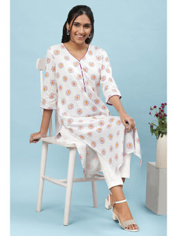 Aurelia - Women's White Floral Printed Straight Kurta & Trouser