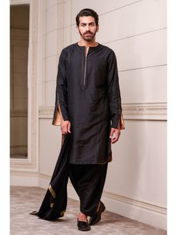TASVA - Black Round Neck Viscose Blend Kurta