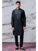 Black color option, Currently selected