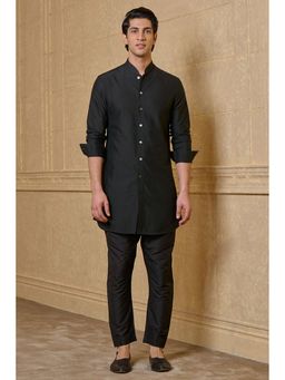 TASVA - Black Solid Viscose Blend Kurta