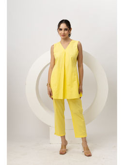 Empress Pitara - Lemon Yellow Solid Cotton Two-Piece Top with Pants Co-Ord (Set of 2)