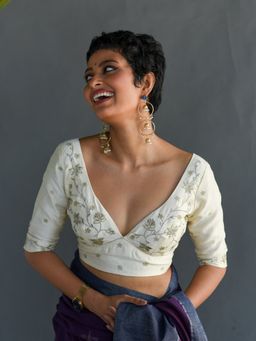 Suta - Off White Viscose Blend Embroidery Blouse