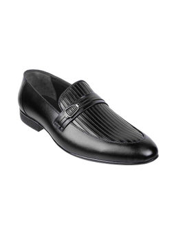 Metro - Men Black Formal Loafers