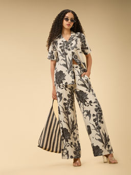 Outzidr - Women Polyester Blend Off White Collar Neck Co-Ord Set