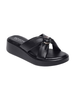Monrow - Alani Black Wedge Heels