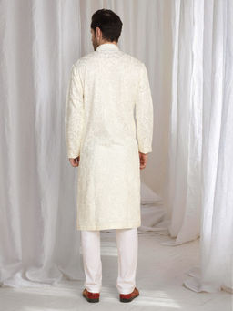Aham-Vayam - Aham Flora Thread Embroidered Kurta