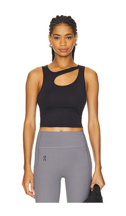 On - Studio Cut-out Crop Top