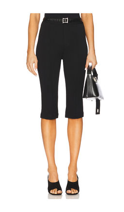 Pistola - Camille Capri