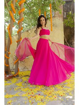 DEASHA INDIA - Rani Magenta Pink Detailed Lehenga with Blouse and Dupatta (Set of 3)