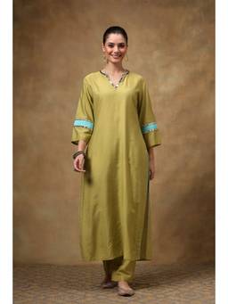 TAHILIYA - Green Cotton Silk Straight Sequins Kurta