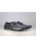 Black color option, Sold out, Currently selected