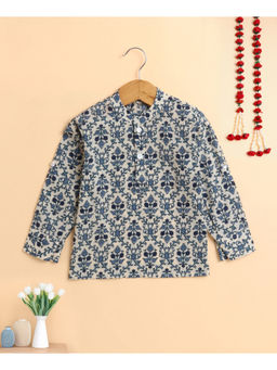 The Magic Wand - Cotton White Floral Printed Full Sleeves Short Kurta