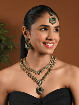 I Jewels - Gold-Plated Green Stone Studded Layered Jewellery Set