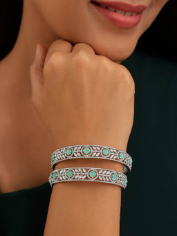 Estele - Classic Gehena Silver Plated Green Cz Bangle