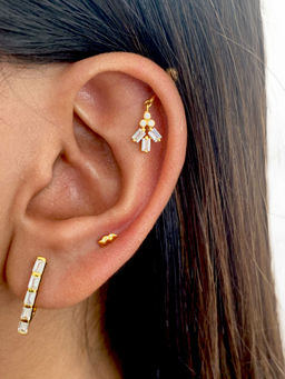 Boldiful - Exclamation Helix 18k Gold Vermeil Earstuds 5A Cubic Zirconia Earring