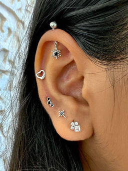 Boldiful - Sterling Silver Onyx Studded Dandelion Drop Helix Studs