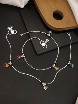Abdesigns - Enchanting Silver Plated Flower Gold Plated Anklet