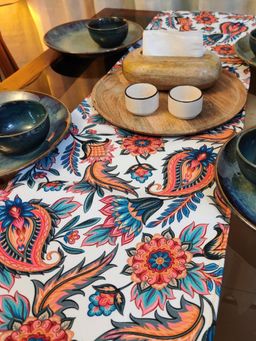 Akira Furnishings - Bright Traditional Floral Print Table Runner