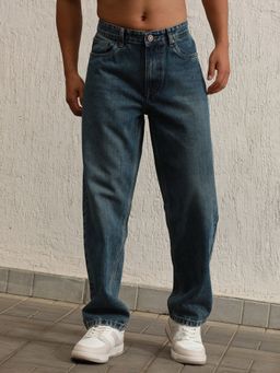 Hubberholme - Men Cotton Relaxed Fit Jeans