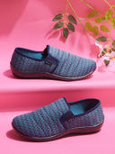 Blue color option, Sold out, Currently selected