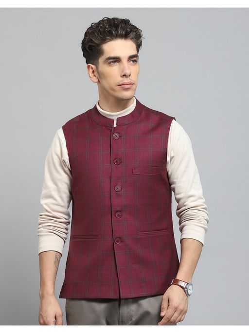 Monte Carlo Men Maroon Checks Sleeveless Regular Nehru Jacket
