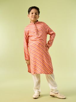 Manyavar - Radiant Orange Kurta With Pyjama