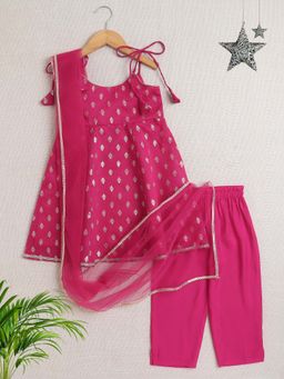 The Magic Wand - Short Sleeves Foil Print Kurta with Pant and Dupatta (Set of 3)