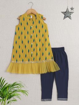 The Magic Wand - Mustard Sleeveless Printed Kurta with Pant