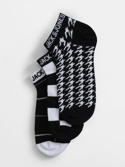 Jack & Jones - Men Self Design Black Pack of 3 Socks