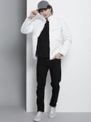 White color option, Currently selected