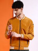 Mustard color option, Currently selected