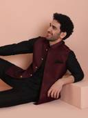 Maroon color option