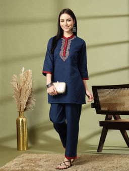 Nayam by lakshita - Women Navy Blue Embroidered Cotton Straight Kurta and Pant (Set of 2)
