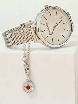 Pipa Bella by Nykaa Fashion - Silver-Plated Jim Jam Biscuit Watch Charm