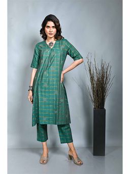 EARTHWEAR - Green Hand Woven with Kantha Embroidery Detailing Co-Ord (Set of 2)