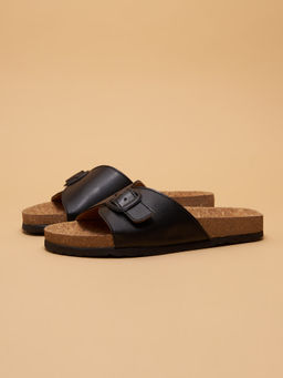 ERIDANI - Adrian Buckle Black Flats