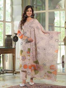 Vaamsi - Women Cream Floral Kurta with Pant and Dupatta (Set of 3)