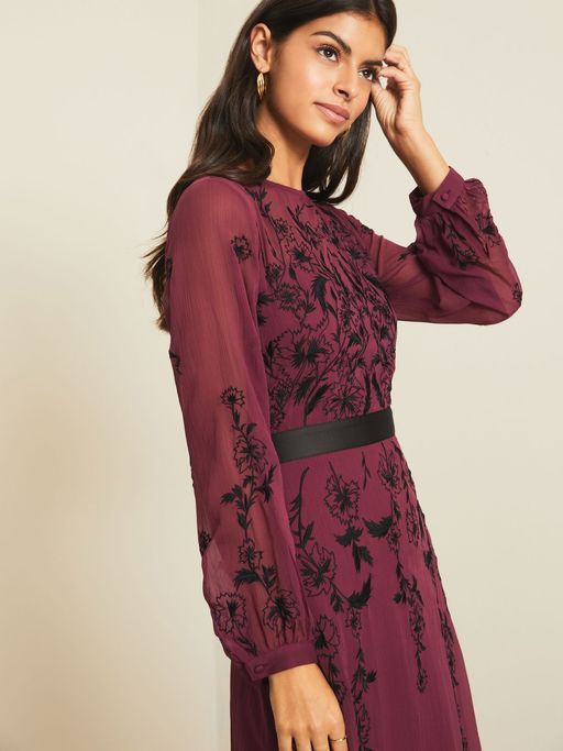 Buy Lipsy Purple Embroidered Long Sleeve Maxi Dress With Belt Online Buy Lipsy Purple Embroidered Long Sleeve Maxi Dress With Belt Online