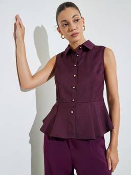Styli - Women Burgundy Solid Collared Sleeveless Peplum Top